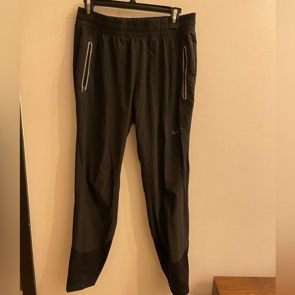 Nike Womens Pants